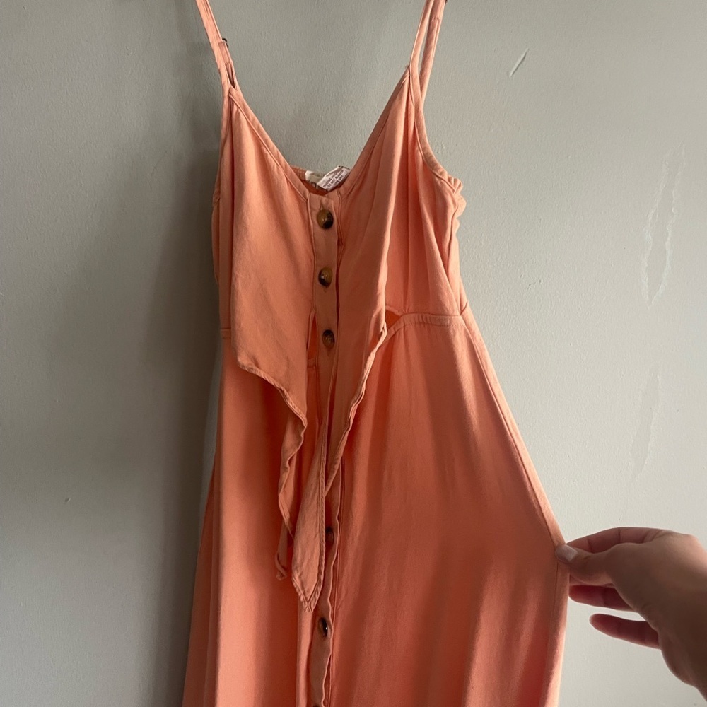 Mimi Chica Peekaboo Cutout Ti€ ?
Front Midi dress - Picture 5 of 9